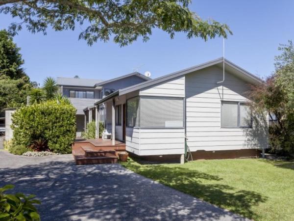 Hahei Beach House - 3 Bedroom Экстерьер фото
