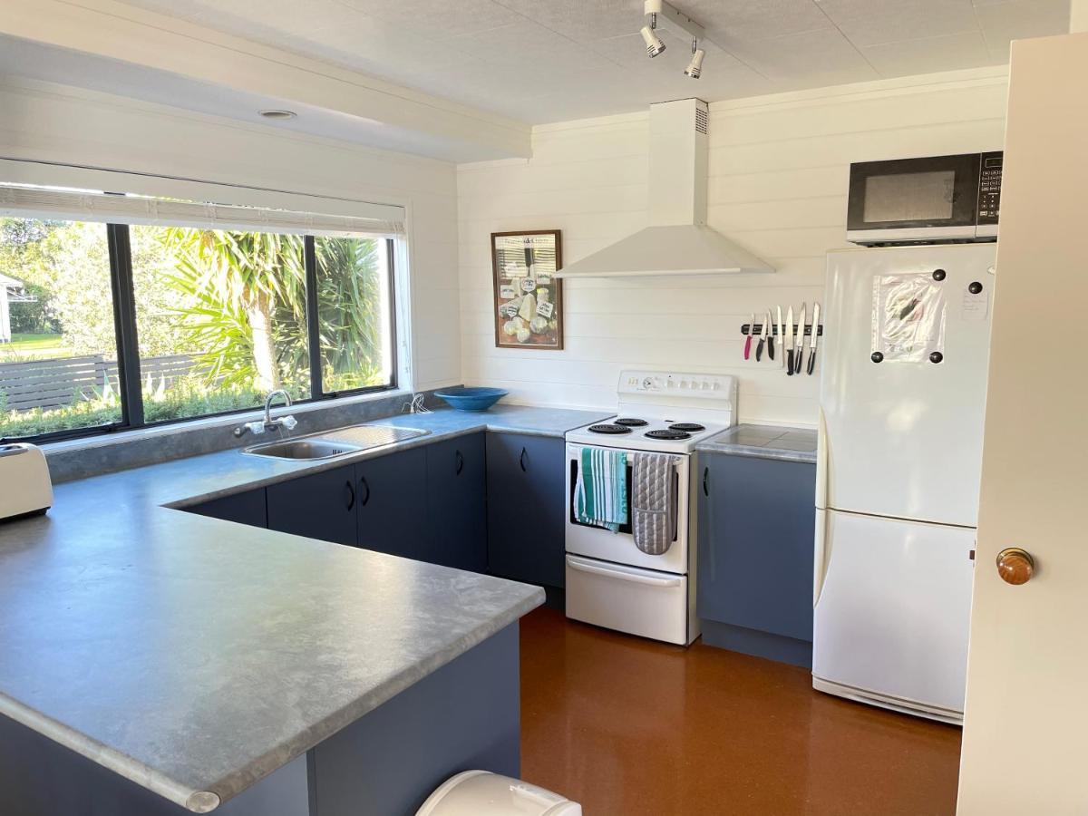 Hahei Beach House - 3 Bedroom Экстерьер фото